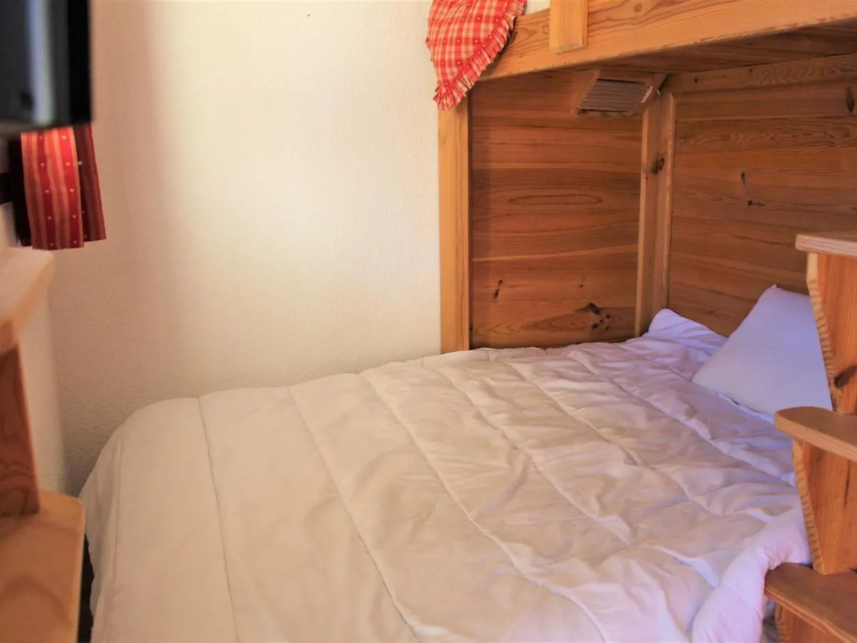 Studio Cosy A Vars Sainte Marie, 4 Couchages, Balcon Sud, A 300M Des Pistes Et Commerces - Fr-1-330B-202 Apartment France